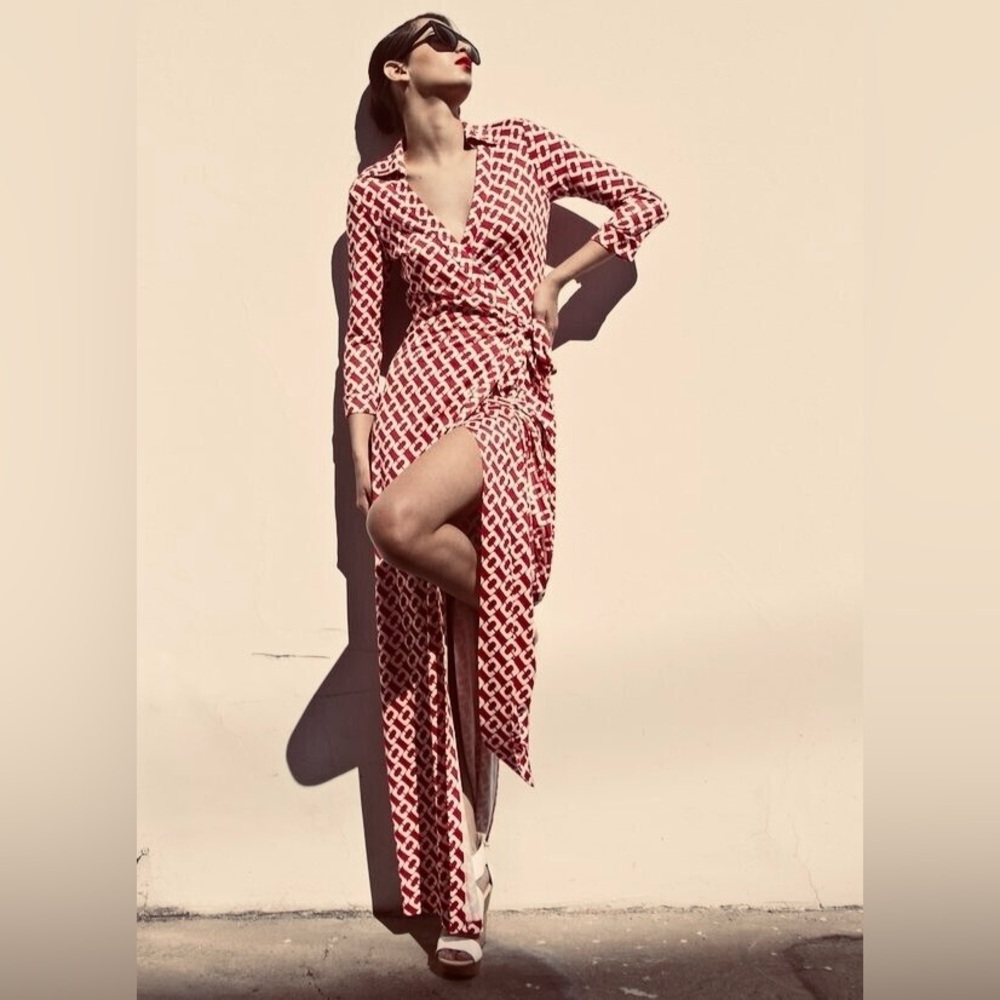 DIANE VON FURSTENBERG Abigail maxi wrap dress